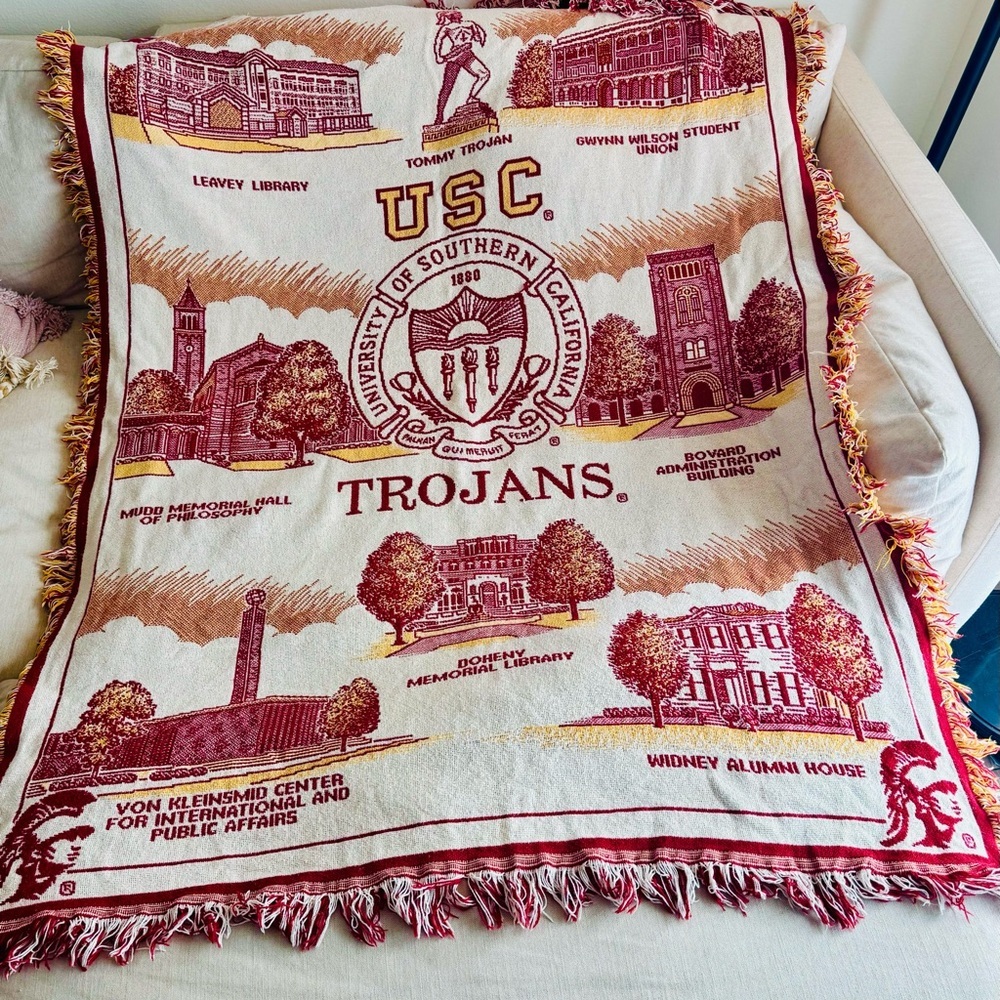 Vintage USC Trojans Throw Blanket in Cream & Cardinal/Gold